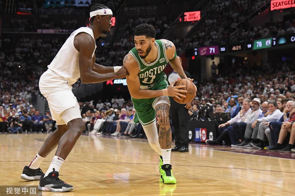 队贡献力量 队贡献力量